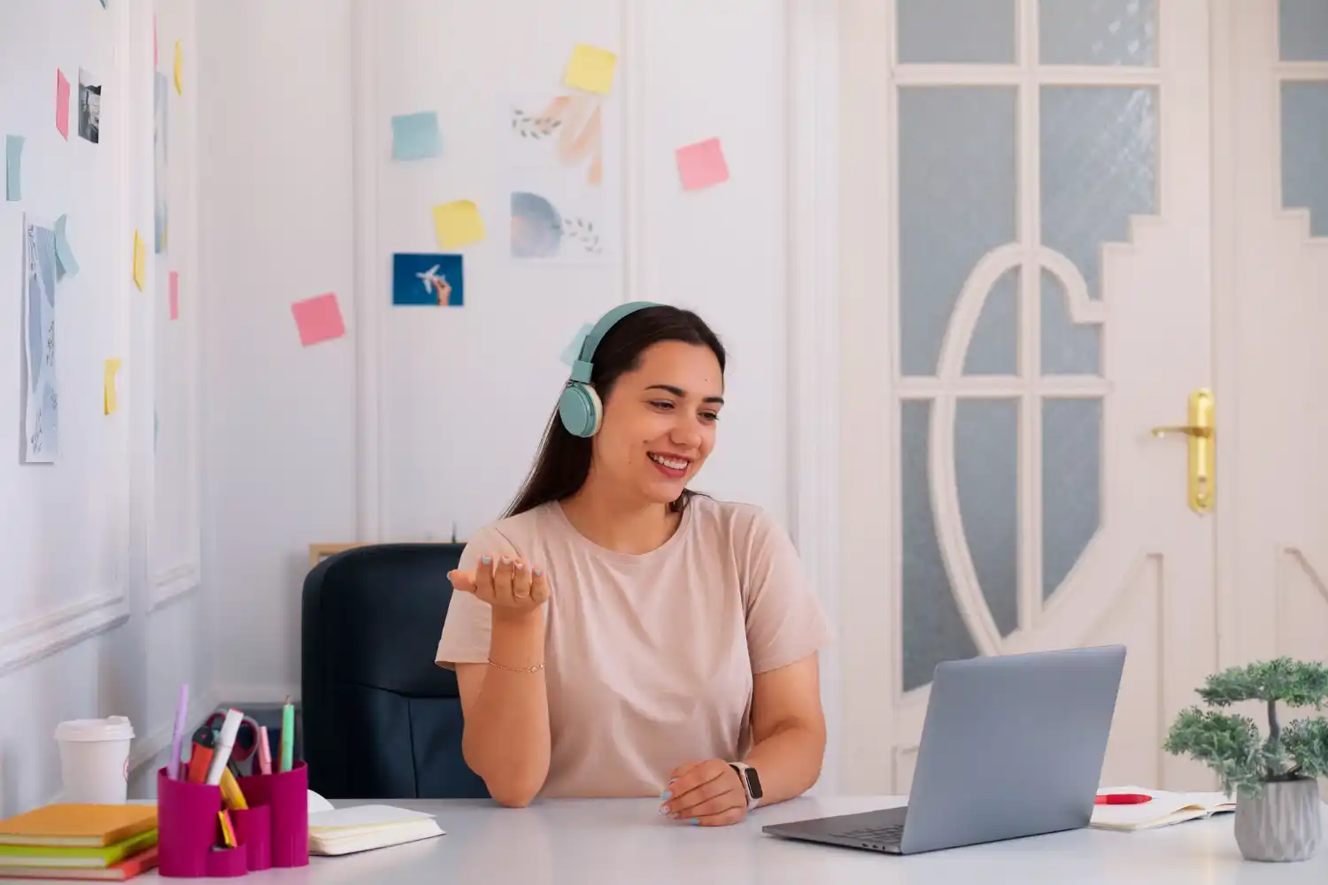 Online Consultation for Ambition and Goal Clarity with Mental Health Experts at HopeQure