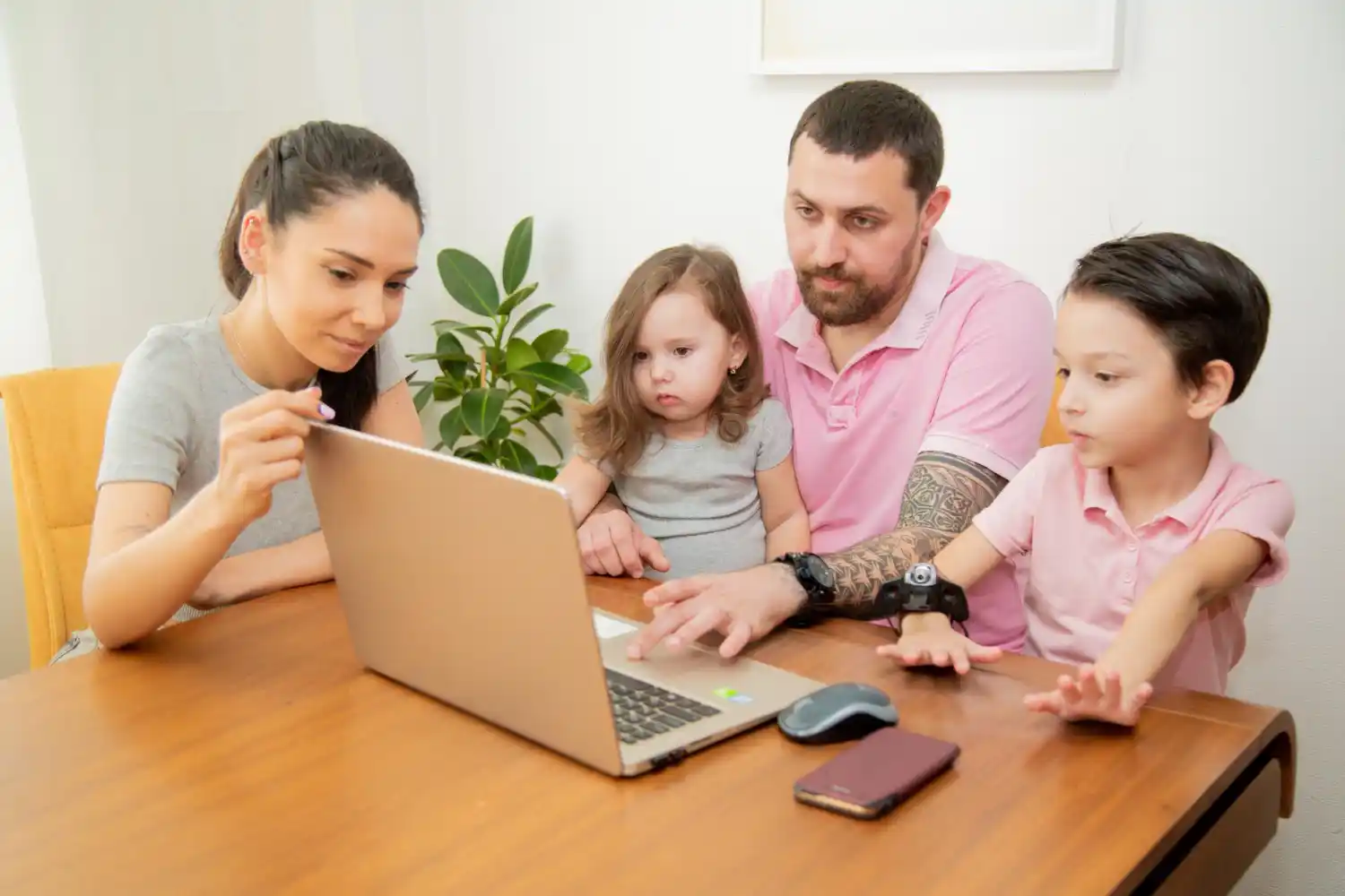 Online Consultation for Family Boundaries and Relationship Support