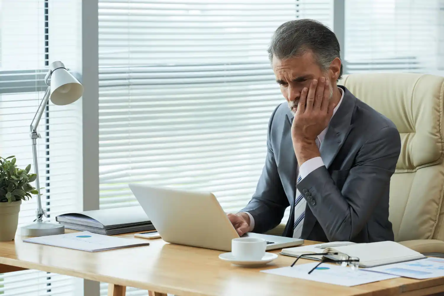 Online Consultation for Workplace Stress Support