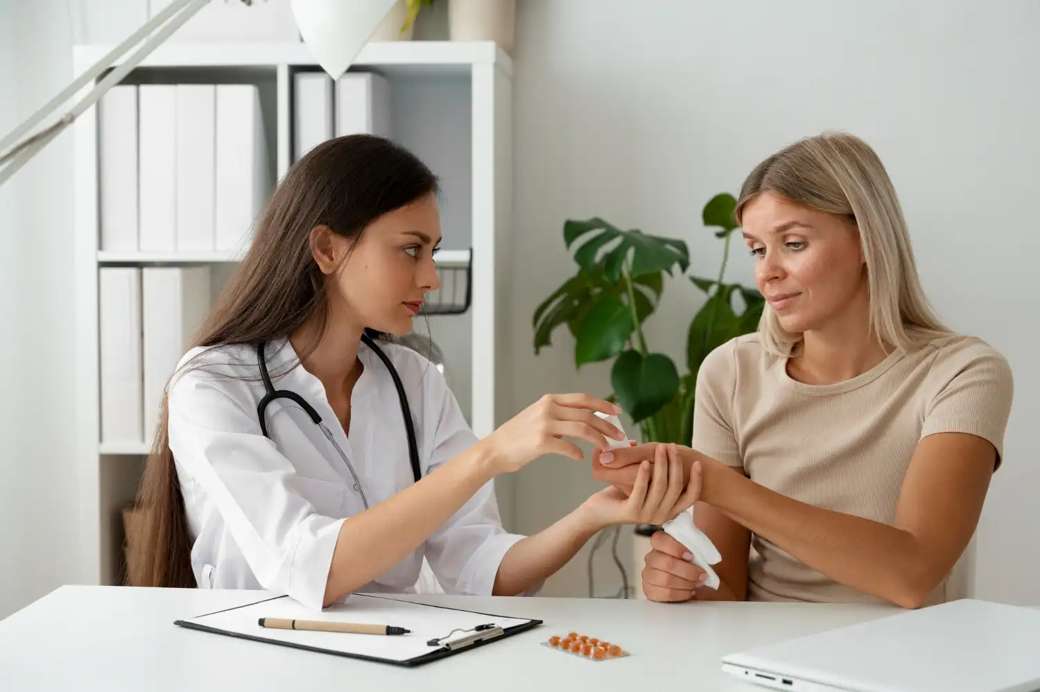 Signs you may need psychiatric support such as sadness, panic, or trauma – expert care at HopeQure
