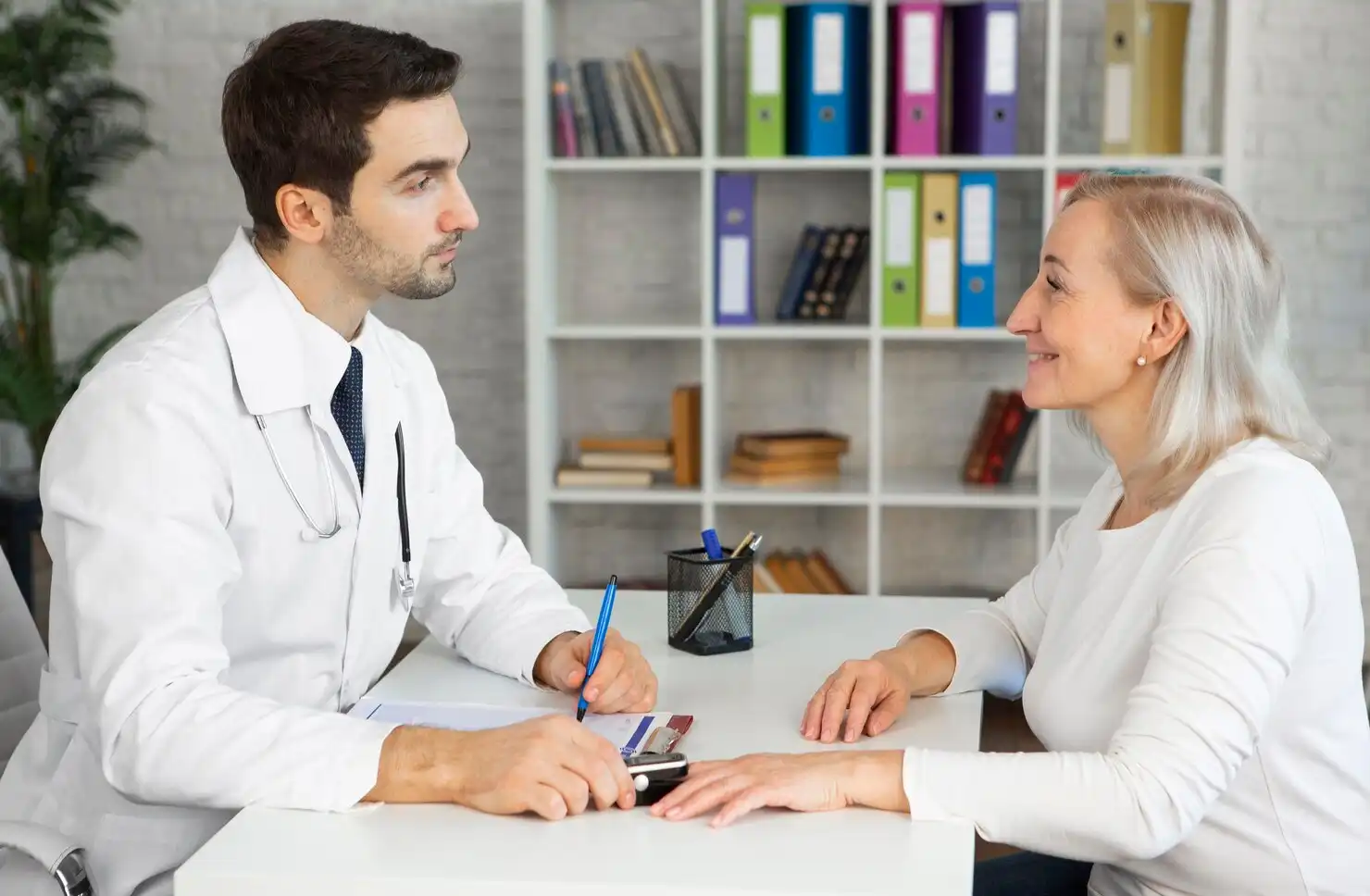 Endocrinologist Online Consultation