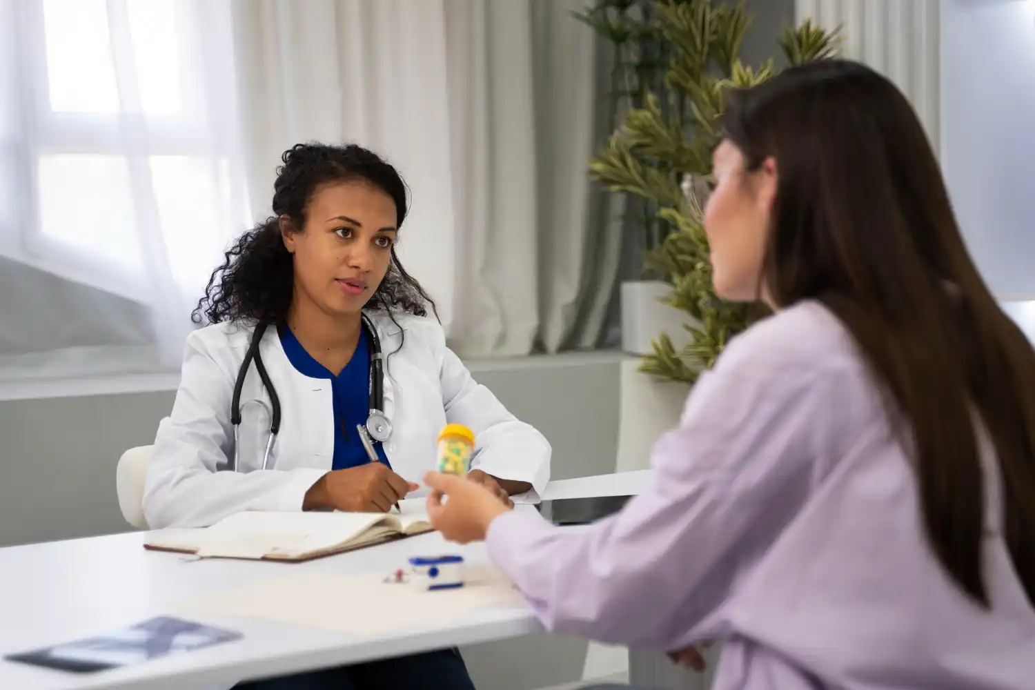 HopeQure’s online kidney care plan including nephrologist consultation, diet, yoga, hydration, and emotional support
