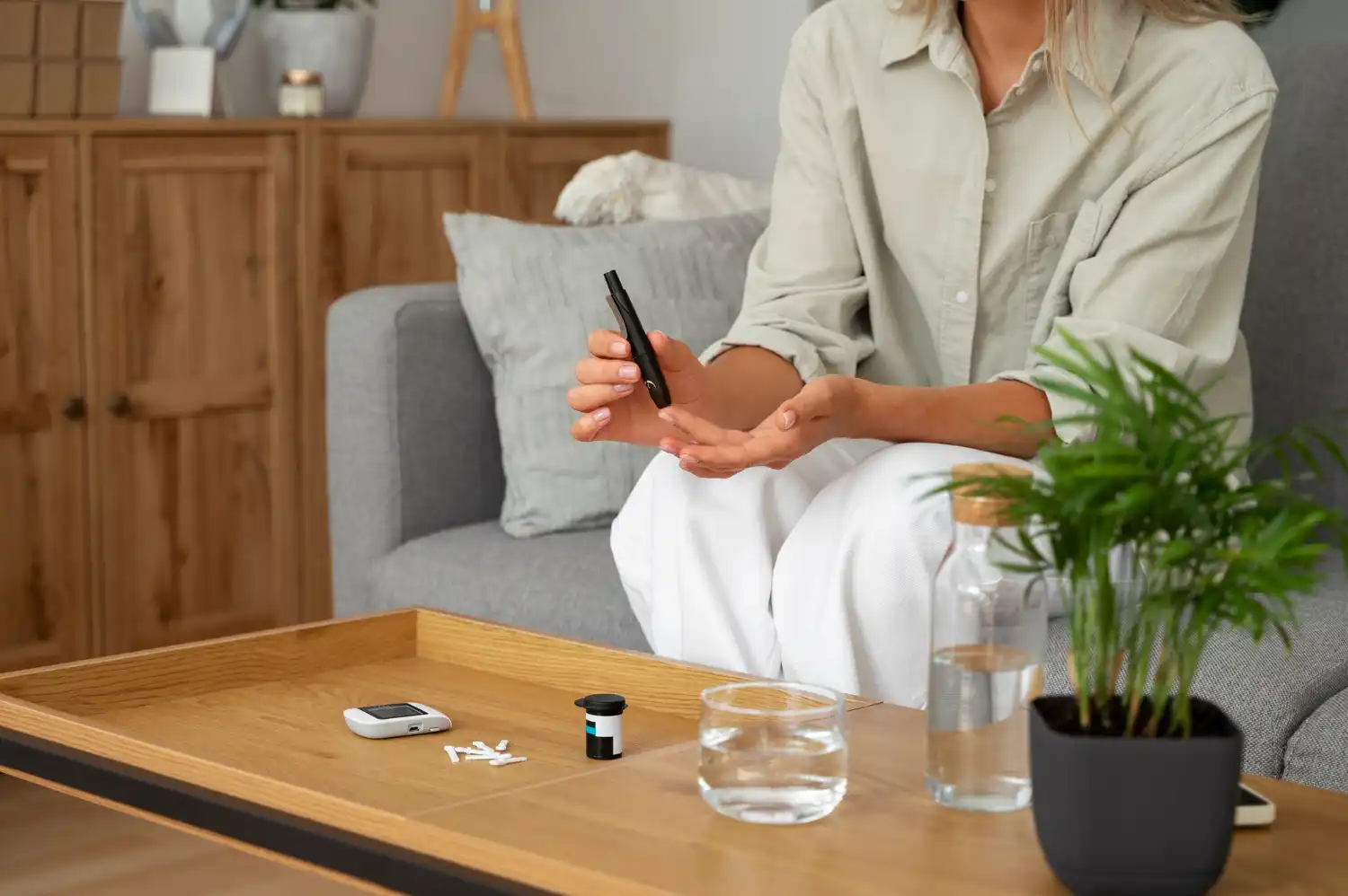 Man following a healthy diet and exercise routine for diabetes management